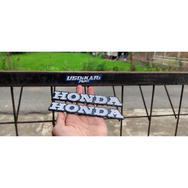 LOGO HONDA CB 125 LOGO TANGKI HONDA CB 125 EMBLEM HONDA CB 125 EMBLEM LOGO HONDA CB 125 EMBLEM LOGO 