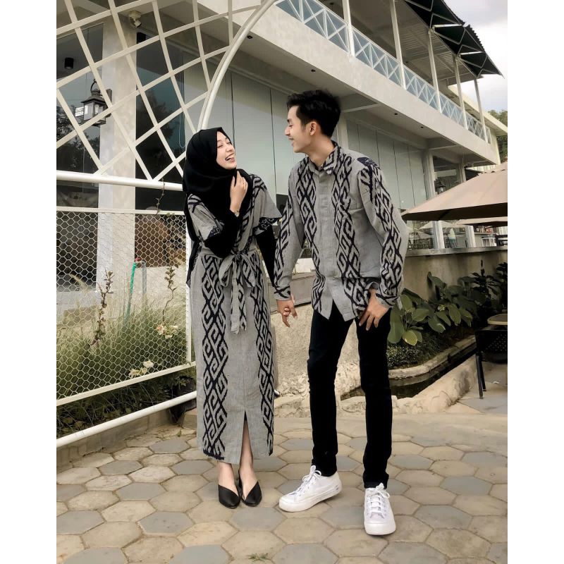 BAJU KAIN TENUN  Baju couple / kain tenun asli / kain tenun manual / baju / baju viral / couple
