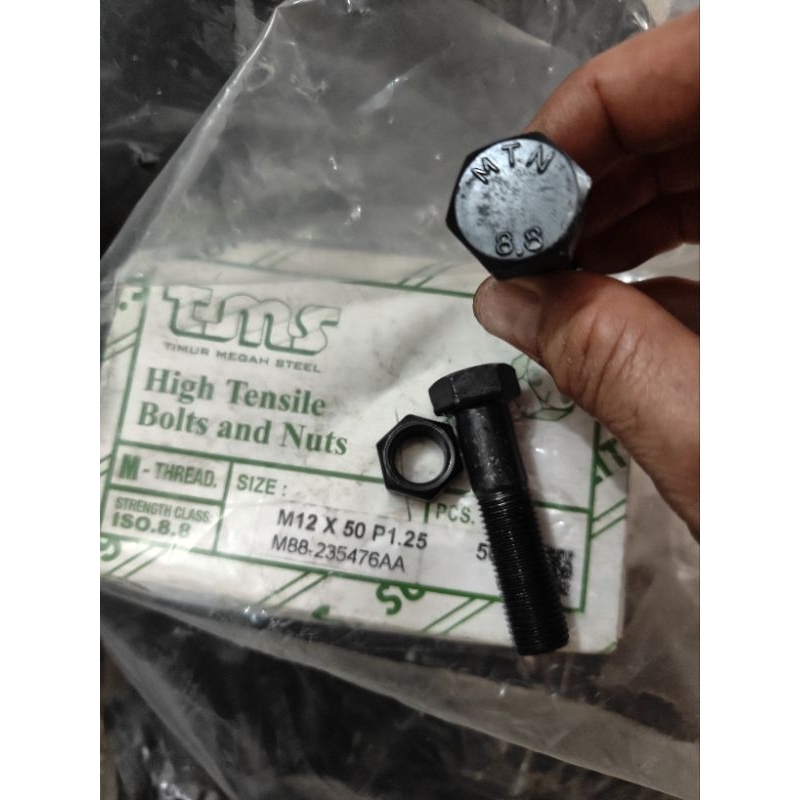 baut mur baja 8.8 m12x50 drat halus kunci 17 1.25 / baut & mur baja 8.8 m12 x 50 drat halus kunci 17