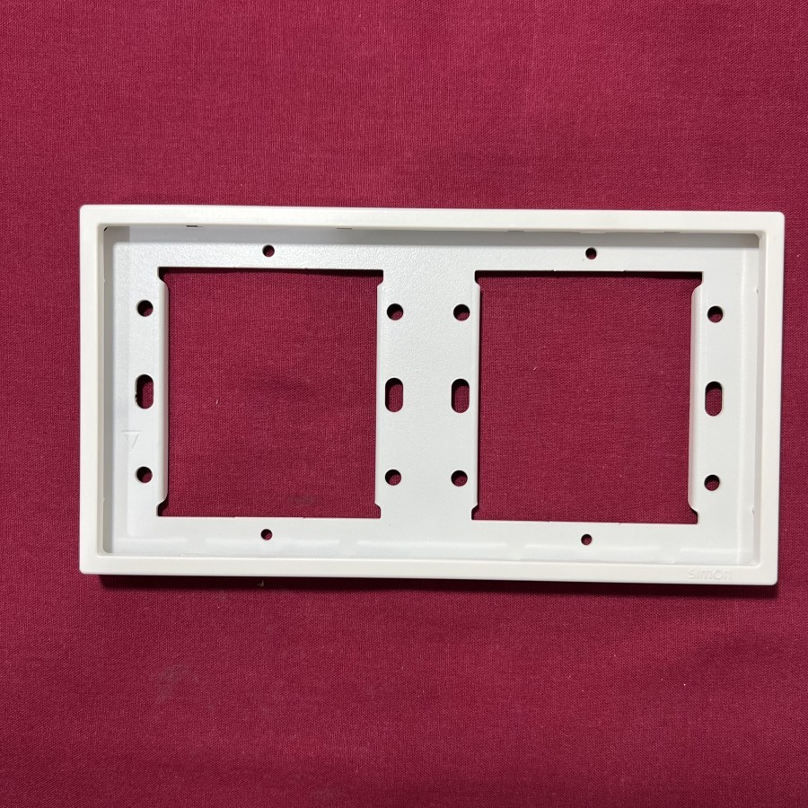700620N Frame Saklar Stop Kontak 2 Gang I7 White Simon