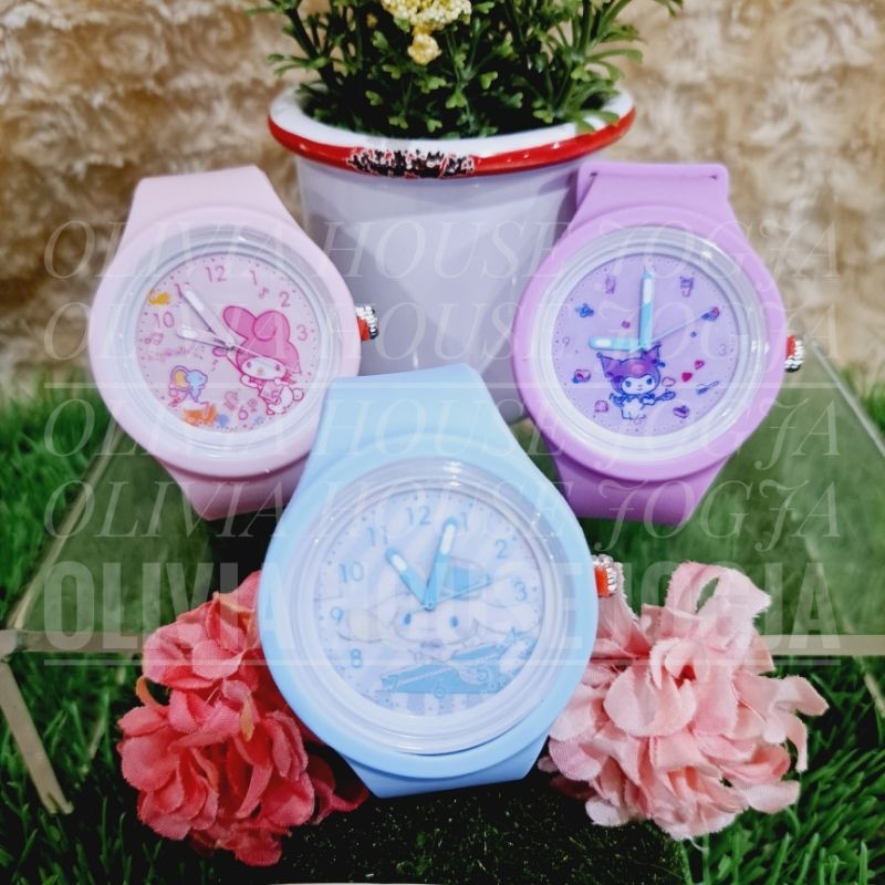 Jam Tangan Sanrio Tali Karet Jam Tangan Karet Cinnamoroll Jam Tangan Karet Kuromi Jam Tangan Karet M
