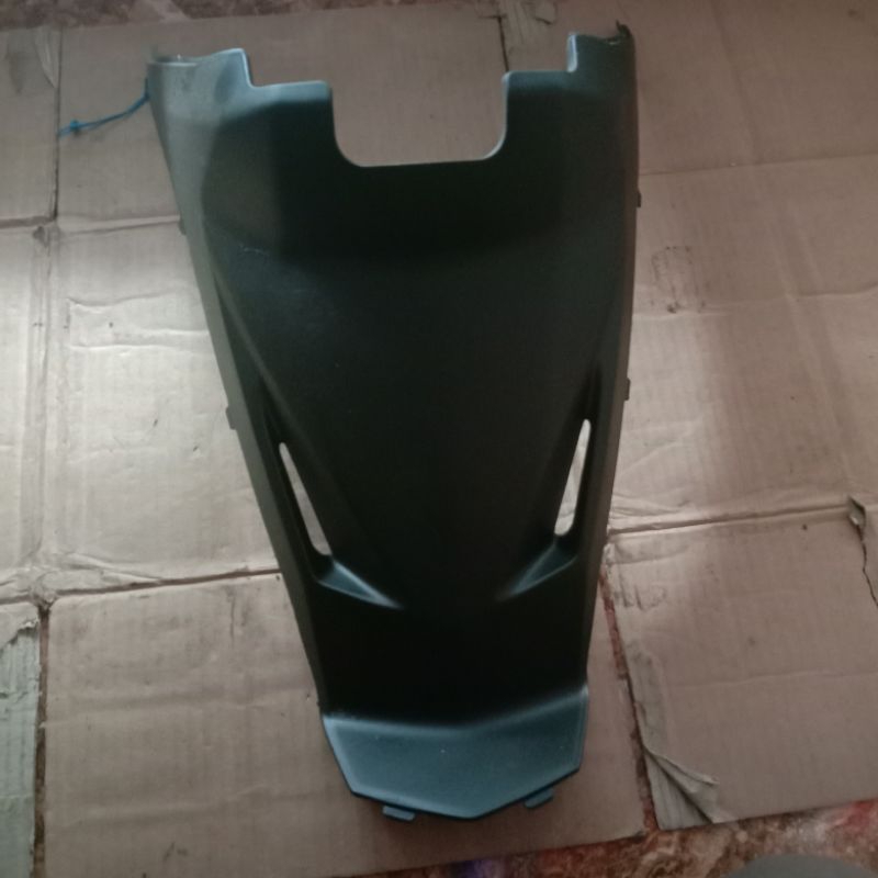 cover center Vario 125 old