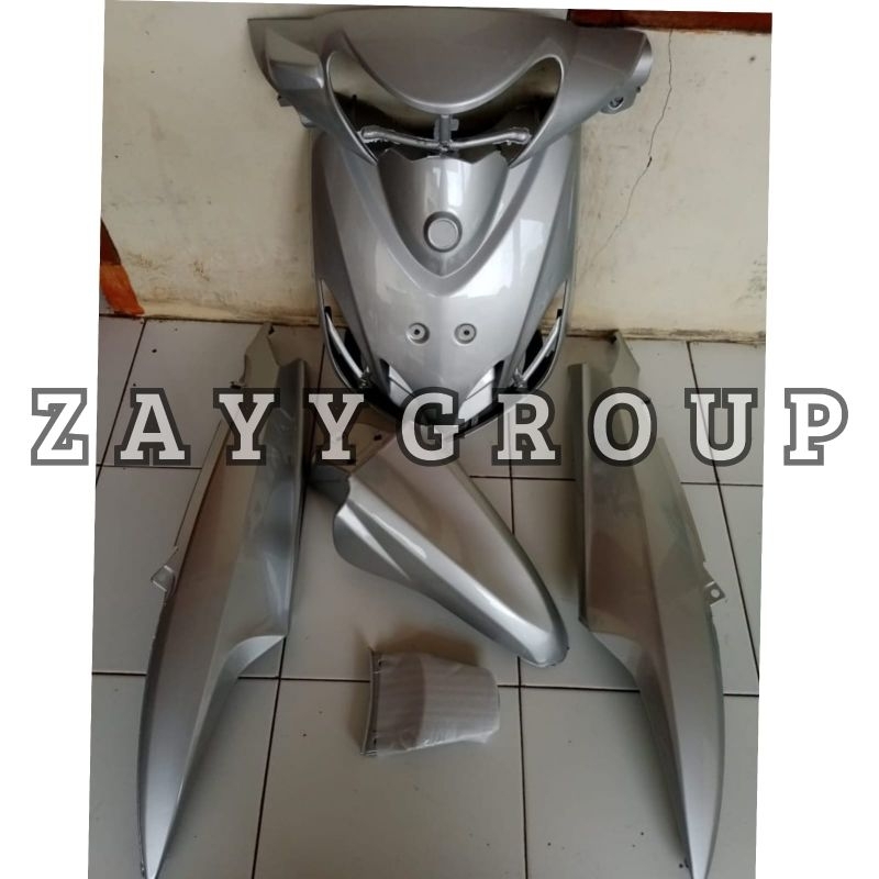 full Body Halus Warna Silver Motor Mio New Smile 2008