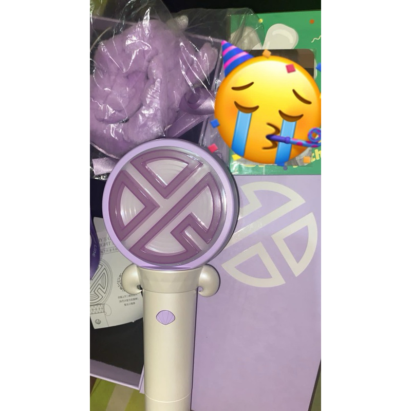 NEW EXO Official Lightstick Lay Zhang