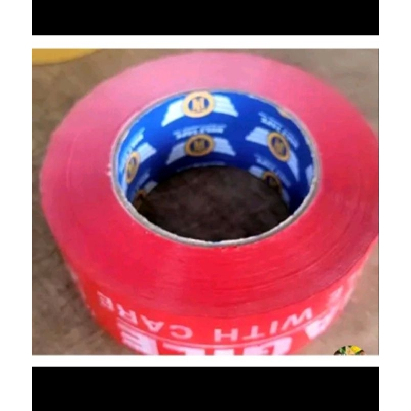

isolasi LAKBAN FRAGILE 300 YARD FULL MERAH KUALITAS DAIMARU