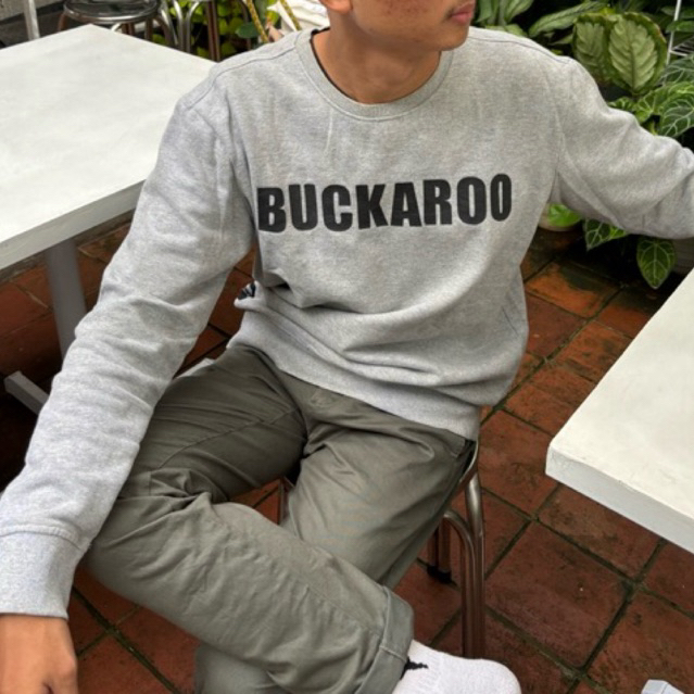 Buckaroo crewneck abu