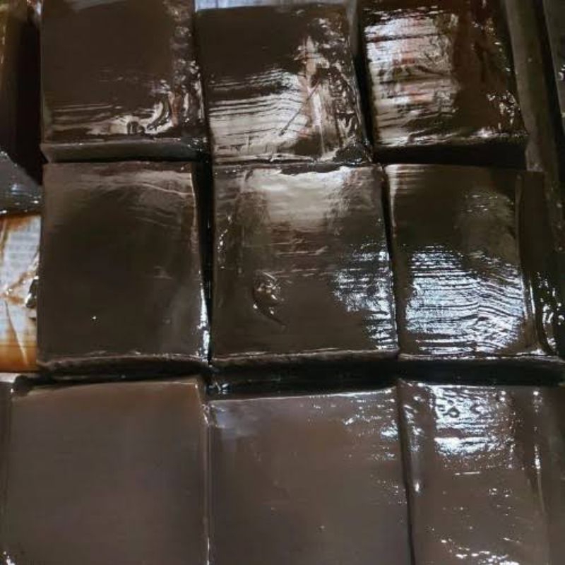 

Agar Agar Cincau hitam asli 1 kotak