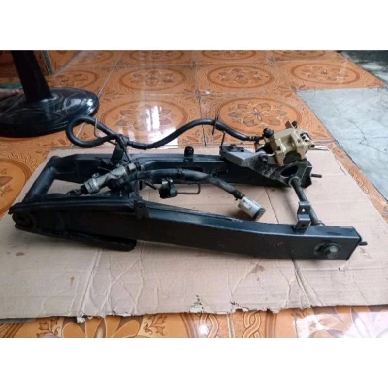 Arm Sasis +Pengereman Motor Yamaha Vixion New Nva/Nvt Cabutan Original