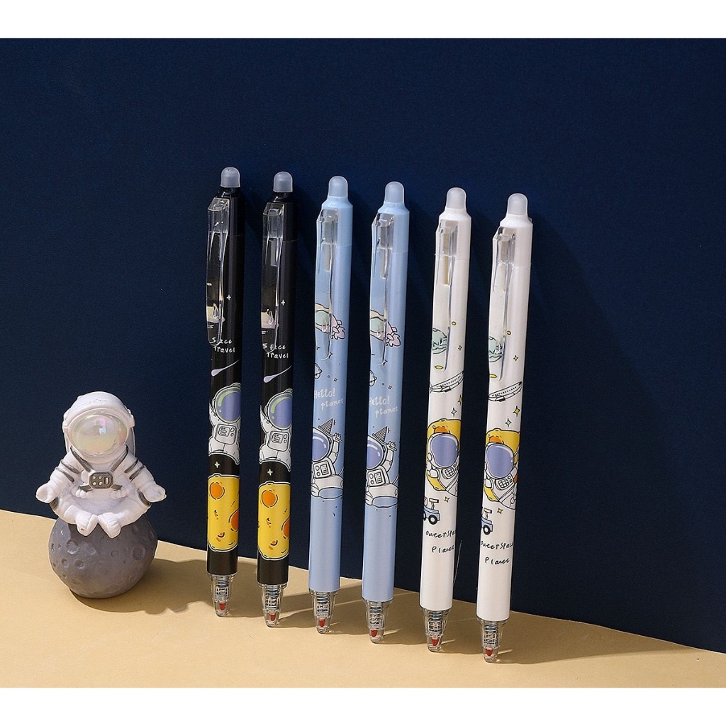 

Pulpen Gel Mekanik Bisa Hapus Karakter Astronout Tinta Hitam Biru #ST097 / Pena Cetek Kualits Premium Gel Erasable / Bolpoin Viral Bisa Dihapus Tip 0.5mm