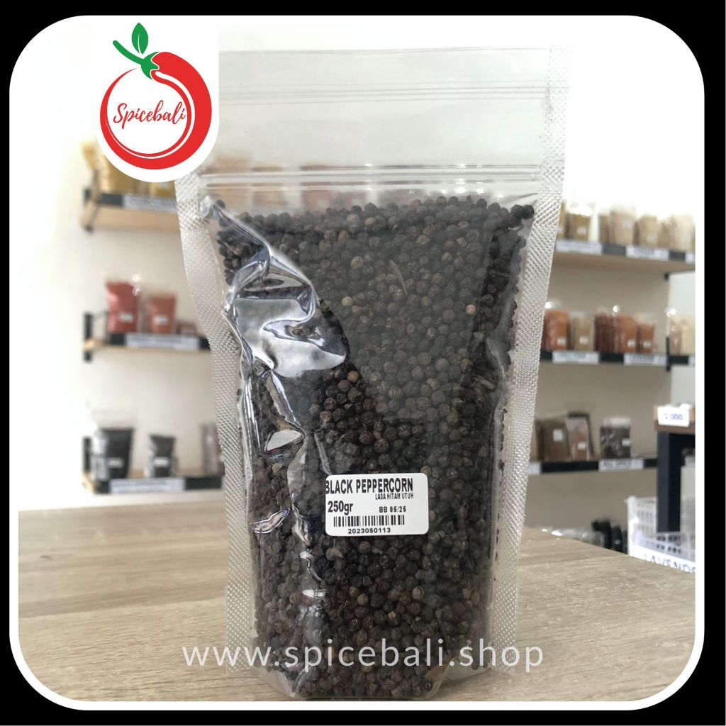 

Merica Hitam Butir Utuh 250 gr / Black Peppercorn 250 gr / Lada Hitam Utuh / Black Pepper Whole
