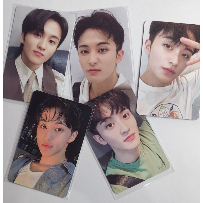 PHOTOCARD OFFICIAL MARK LEE