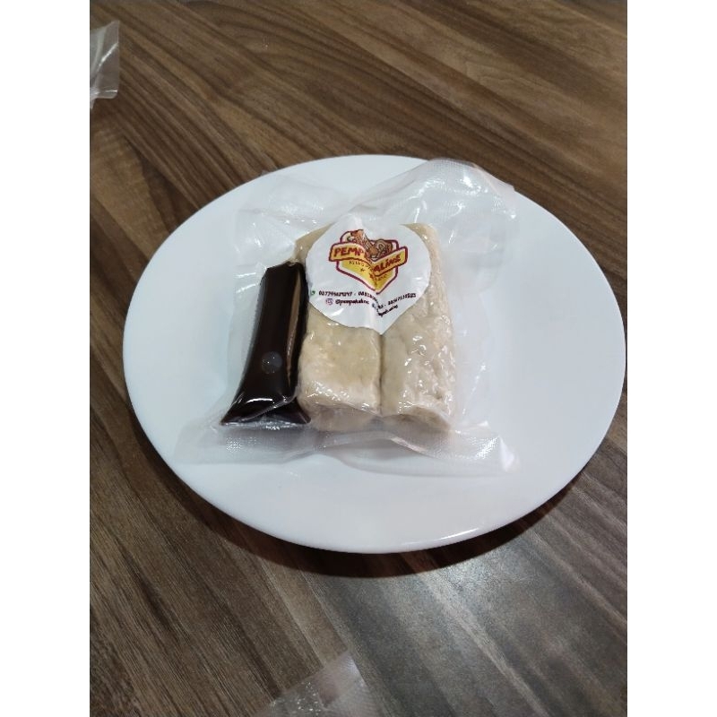 

Pempek lenjer jumbo 1 pcs