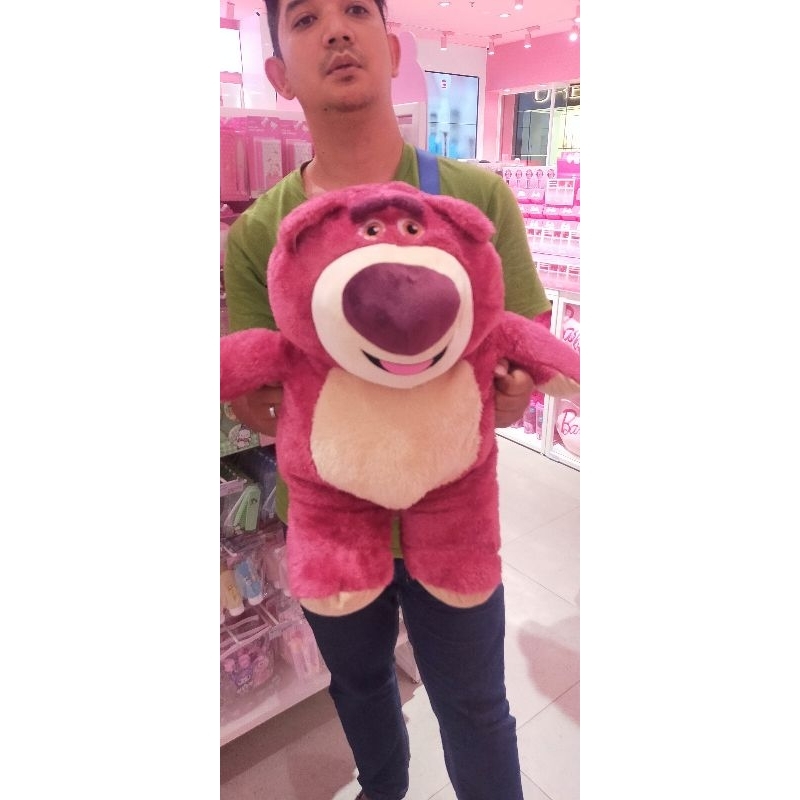 MINISO LOTSO BONEKA JUMBO MERAH HARUM STRAWBERRY