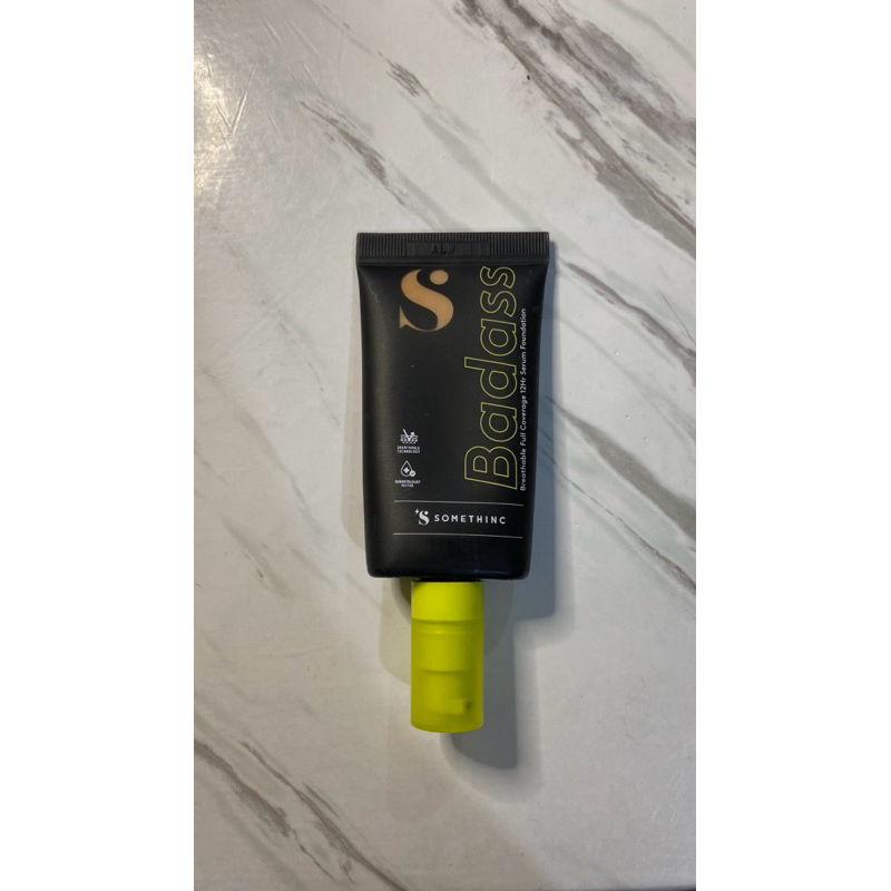 (Preloved) Somethinc Badass Foundation