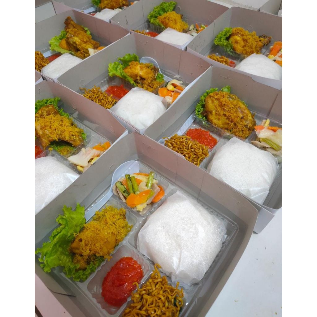 NASI KOTAK 33K // NASI BOX // CATERING NASI BOX // NASI KOTAK MURAH // NASI BOX PREMIUM // BESEK PRE