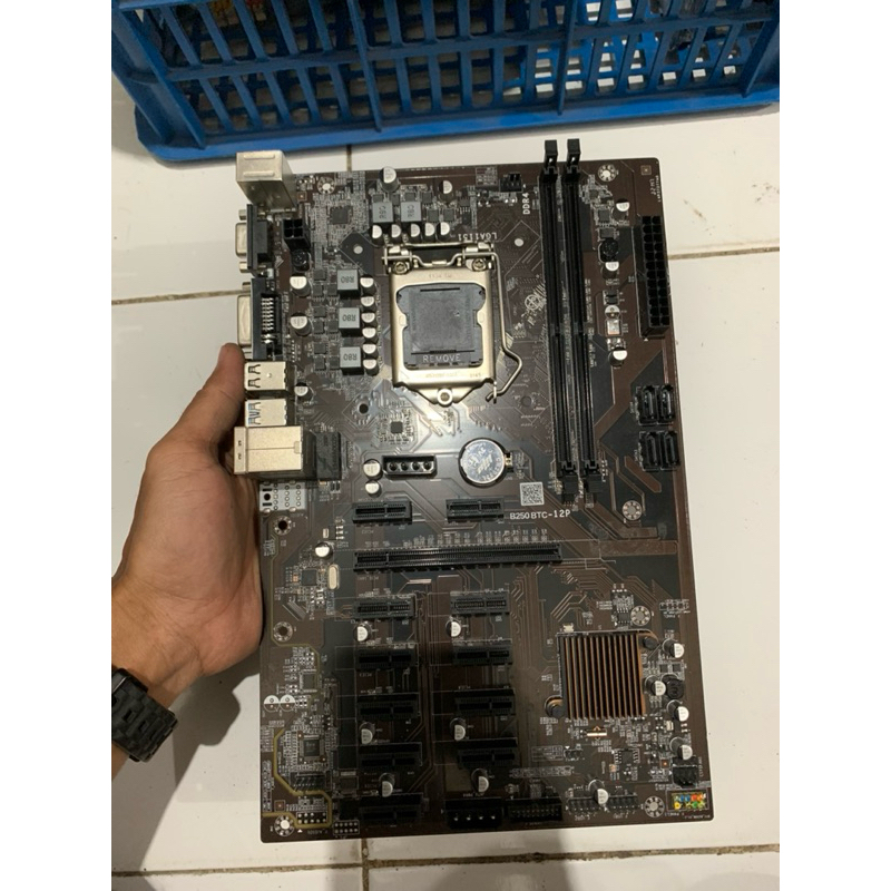 mobo motherboard mining B250 BTC-12P socket 1151 ddr4, normal, tanpa backpanel