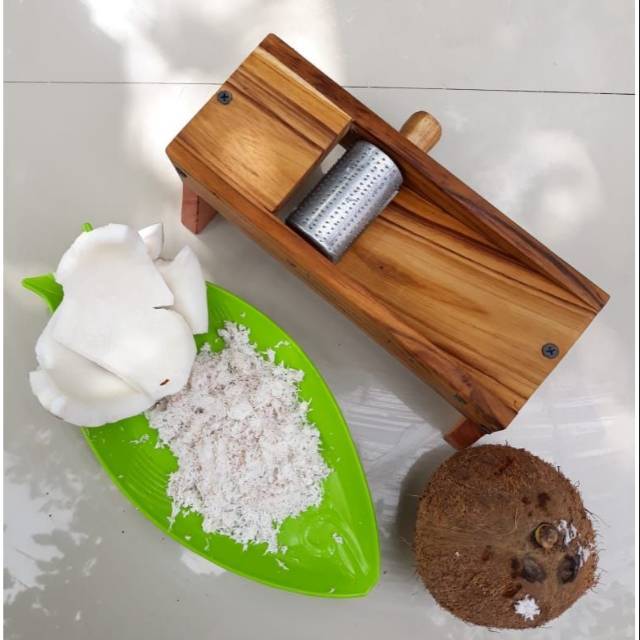 Parutan Kelapa Kayu / Parutan Kayu Murah / Alat Parut Kelapa