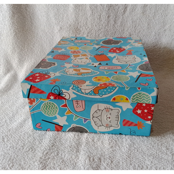 KOTAK KADO / KOTAK KADO MOTIF KUCING / KOTAK HADIAH / PARCEL MANIA MAGELANG