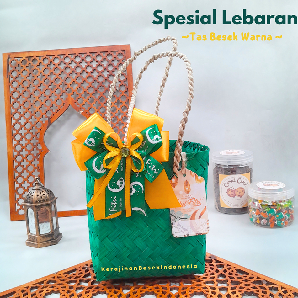 

GOODIE BAG SPESIAL PARSEL BINGKISAN LEBARAN IDUL FITRI 2025 FREE HANG TAG Tas besek 15cm dan 18cm warna pita hampers toples kue kering