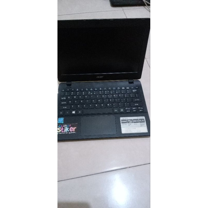 Casing Notebook Acer ES1-131 ES1-111