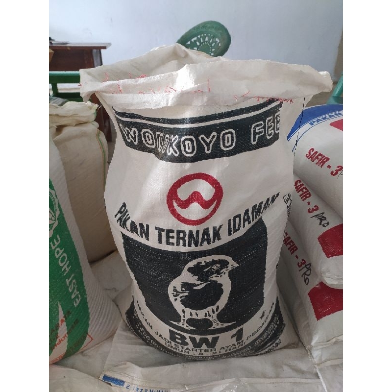 pakan ayam pedaging starter wonokoyo BR 1 umur 8-21 hari repack ecer 1kg pakan ternak idaman