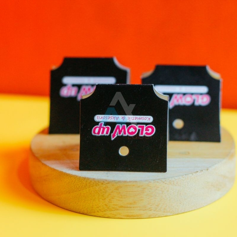 

hangtag tipis ketebalan 210gsm tanpa laminasi