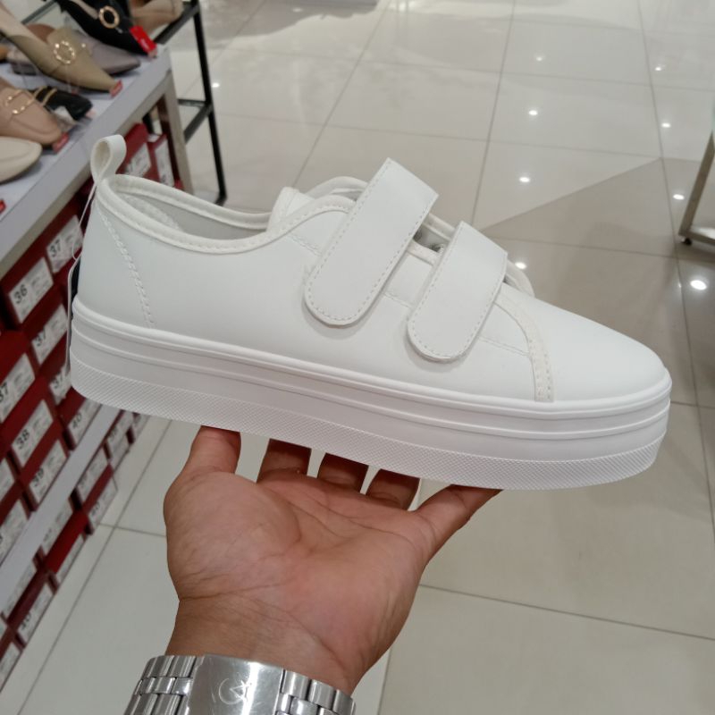 NEVADA SEPATU KETS SLIP ON ORIGINAL