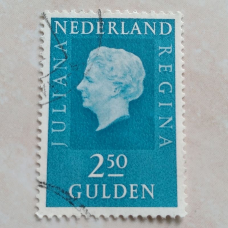 

Perangko Prangko Kuno Belanda Nederland 2 1/2 Gulden Ratu Juliana 1981 - YN1138