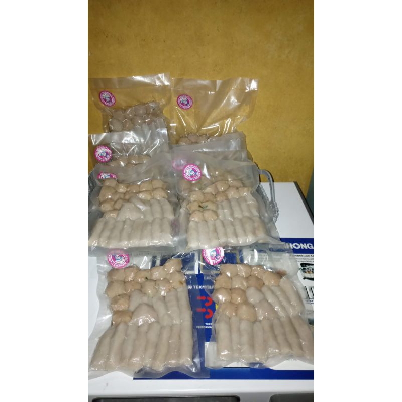 

PEMPEK PALEMBANG OLEH OLEH KHAS