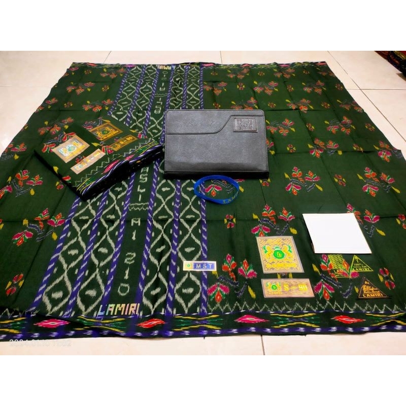 Sarung Lamiri A1 Motif Kembang FuLL Sutra Basah