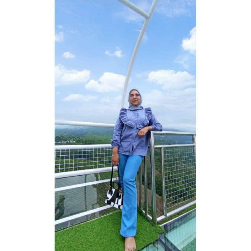 Blouse Azurra Rempel Dada Lengan Karet Blouse Kekinian