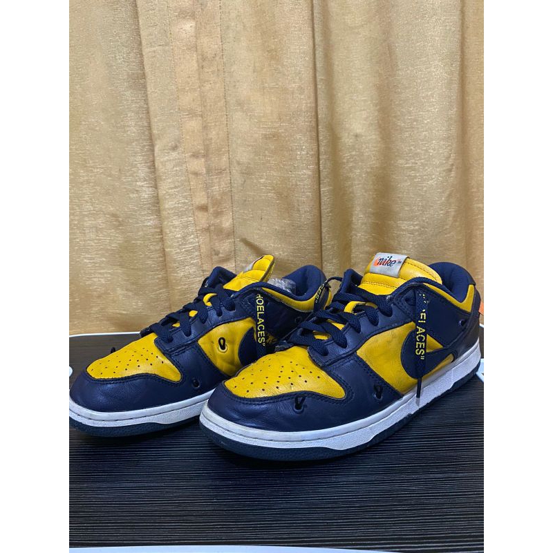 SB Dunk Low Off White University gold 42