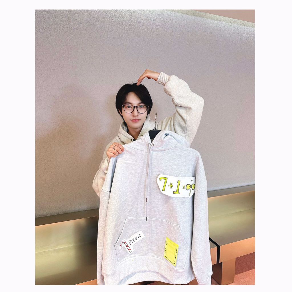 [READY STOCK] MERCHANDISE RENJUN HOODIE SET MD NCT DREAM 7DREAM MERCH