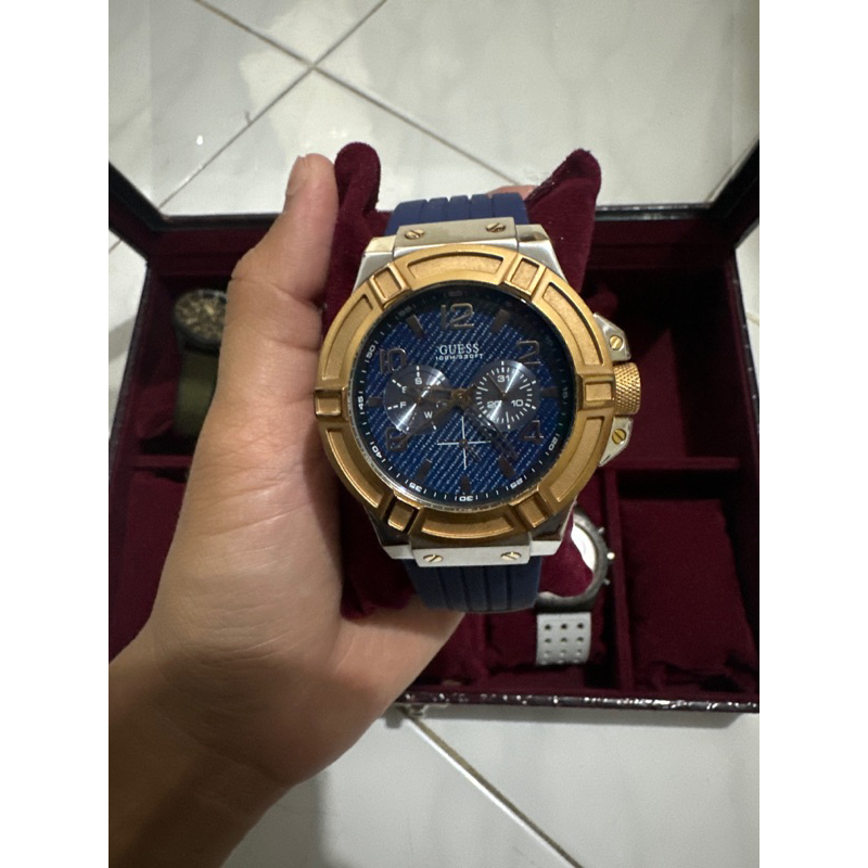 jam tangan lelang
