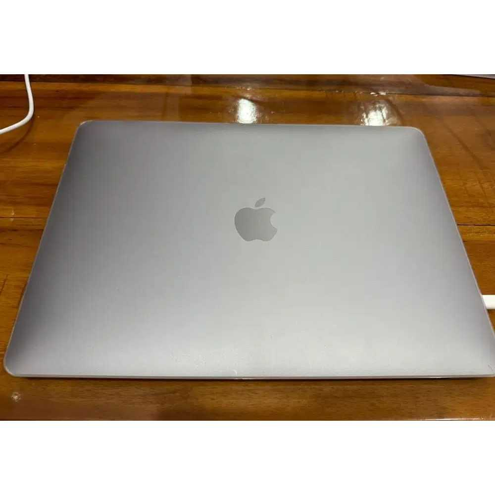 Macbook Pro 13 inch 2020 Touchbar M1 256GB ex IBOX.