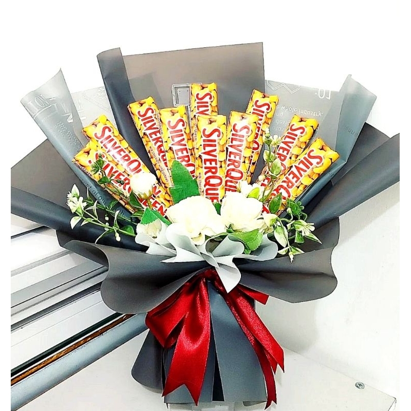 

DPLKT- Buket Cokelat Kado Valentine|| Silverqueen Bouquet hadiah ulangtahun/wisuda