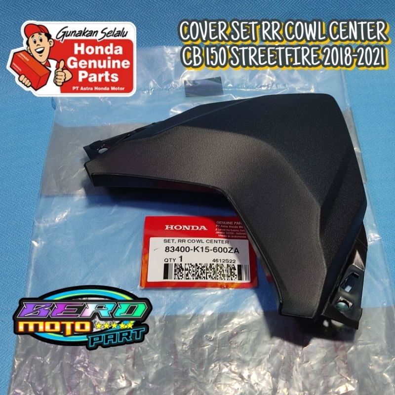 COVER SAMBUNGAN BODY BELAKANG CB 150 R STREETFIRE CB 150R LED ORIGINAL