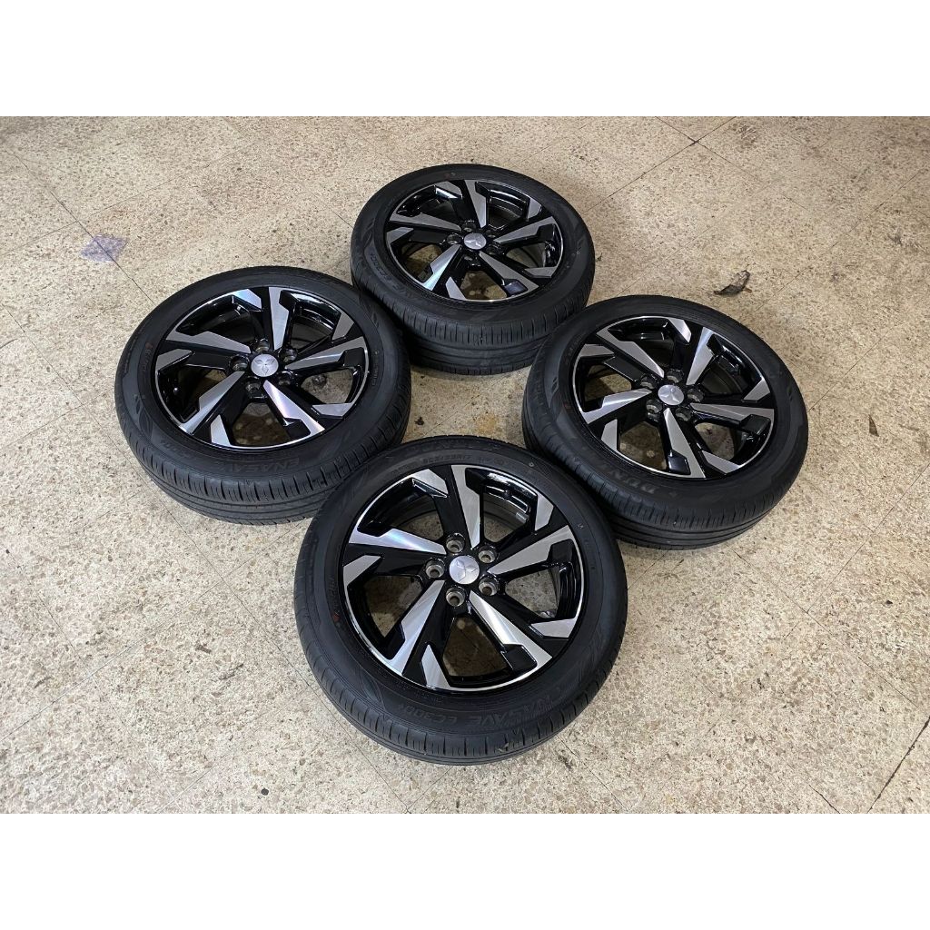 Velg Mobil Bekas Ring 17 Copotan Xpander Ultimate R17 Lubang 5 Ban 205 55 R17