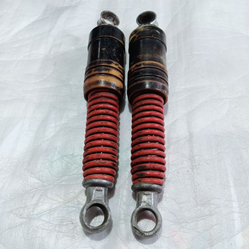 shock shock breaker shockbreaker skok belakang Yamaha Alfa Champ merah Oryginal second bekas