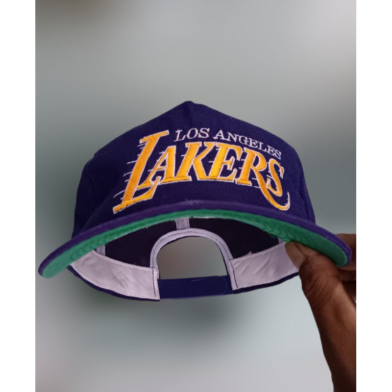 Topi Thrift Bekas Second Preloved Monza Caps Cap Snapback Hat Hats Vintage Lawas NBA LA Lakers Scrip