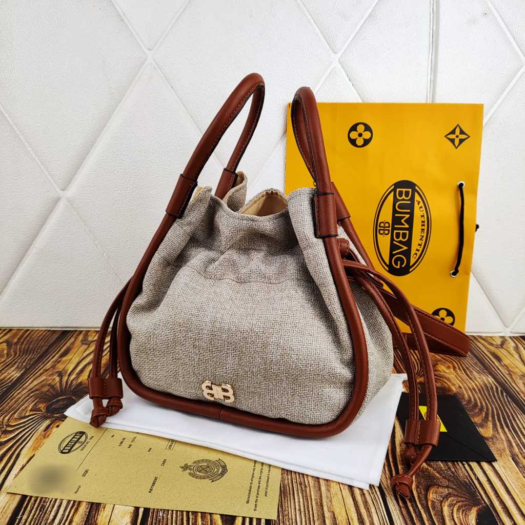 BUMBAG - UK BESAR Halimun - Dumpling Sling Bag FREE PAPER BAG - SEJIWA BAG FREE PAPERBAG (reborn) - 