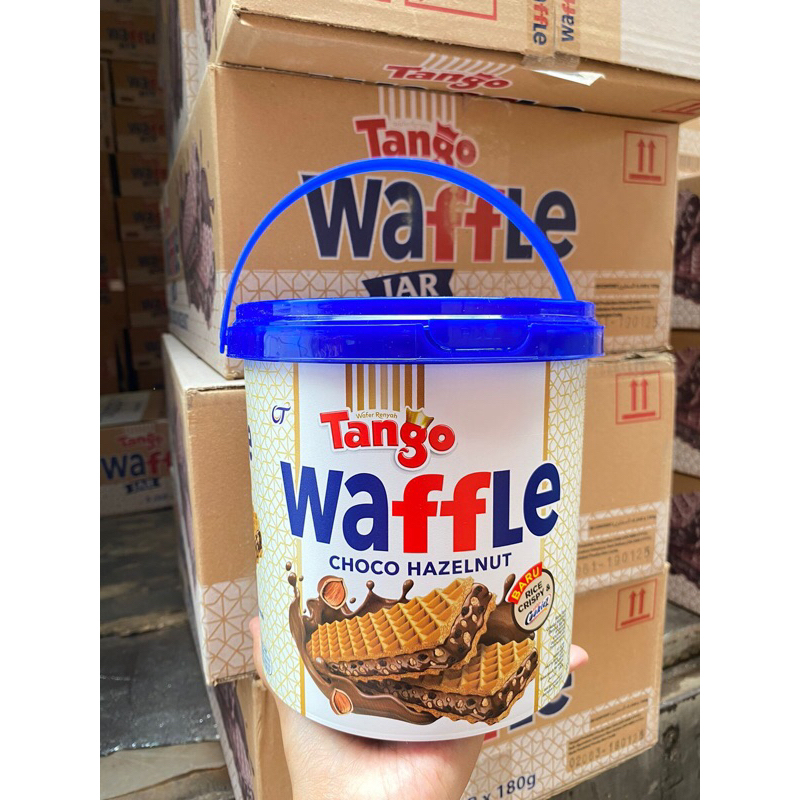 

Biskuit Tango Waffle Choco Hazelnut Ember 180 gr