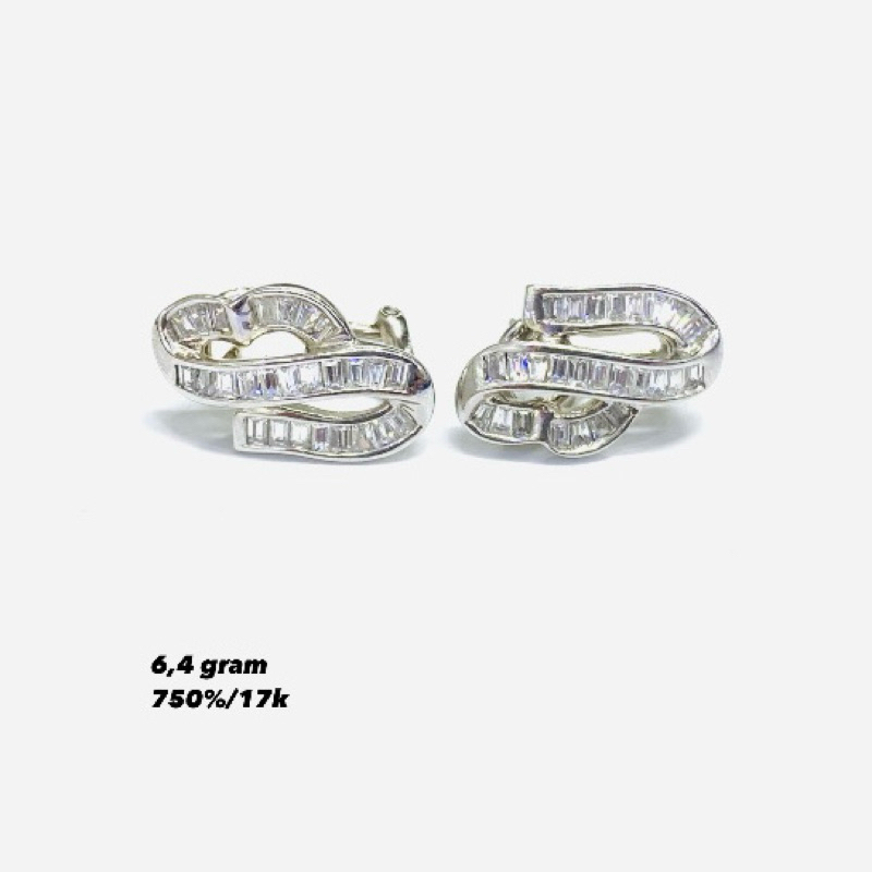 anting emas jepit fashion 750%/17k