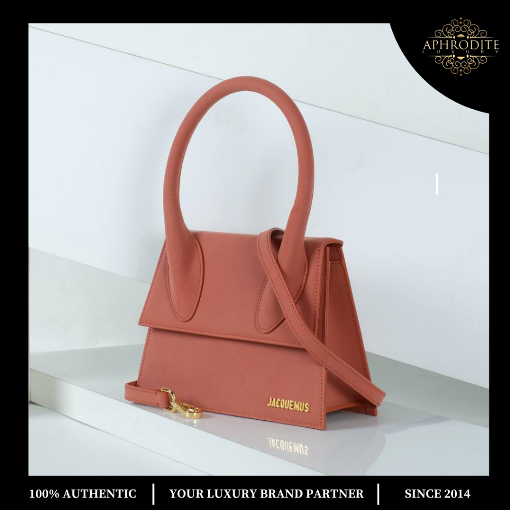 Le Grand Chiquito Dark Red