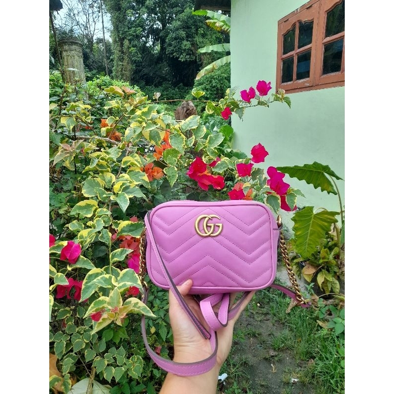 GUCCI SLING CAMERA BAG GG MARMONT