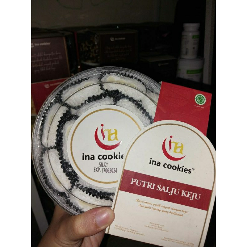

INA COOKIES Putri Salju Keju Reguler