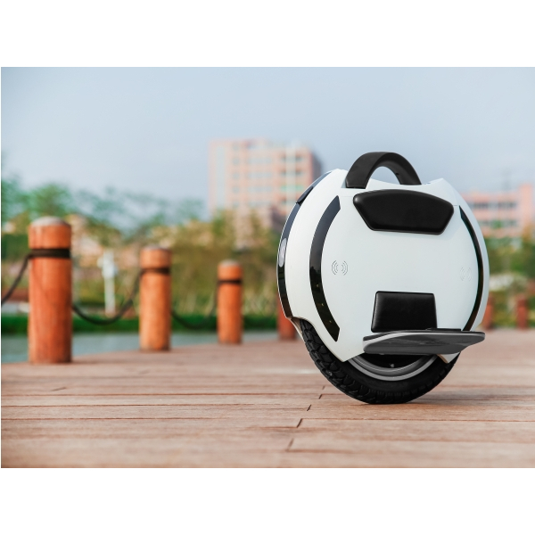 Kingsong 14D Electric Unicycle White Black