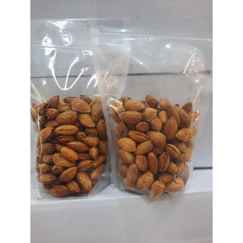 

kacang almond panggang rasa susu 250gr