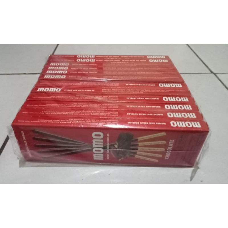 

MOMO Biscuit Stik Salut Cokelat Isi 12 Pcs