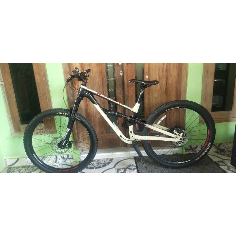 sepeda fulsus Polygon siskiu d7 2020